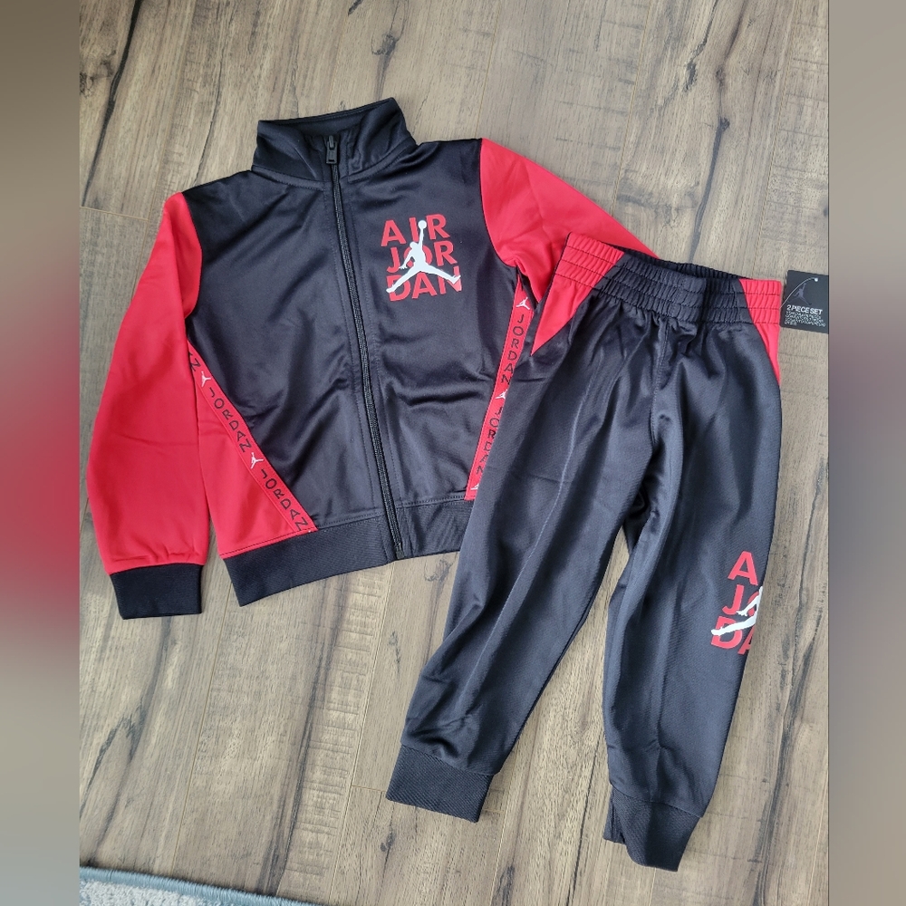 Toddler Jordan 2 piece set